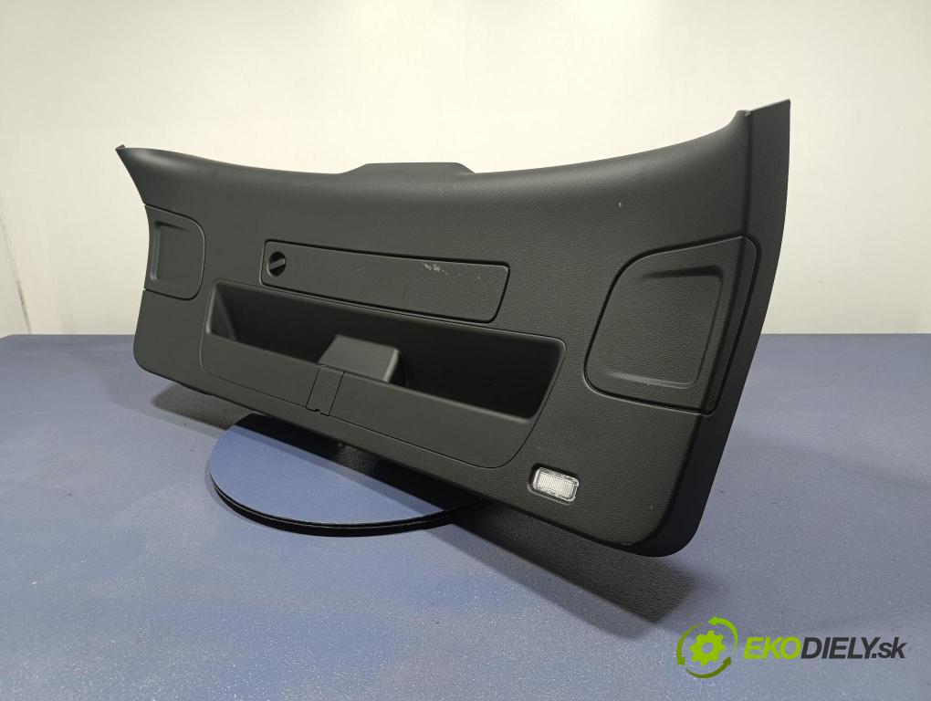 Audi A6 2014 Tapacír: kufr 4G9867979E