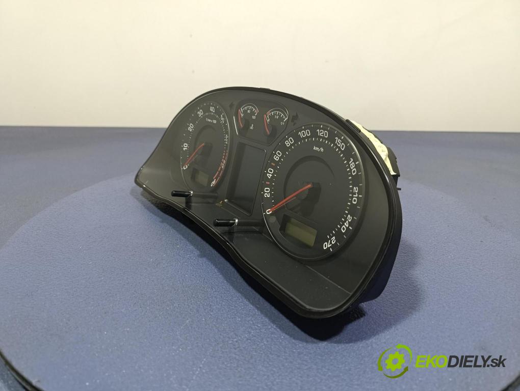 Skoda Superb 2003 Přístrojová deska 3U0920841C