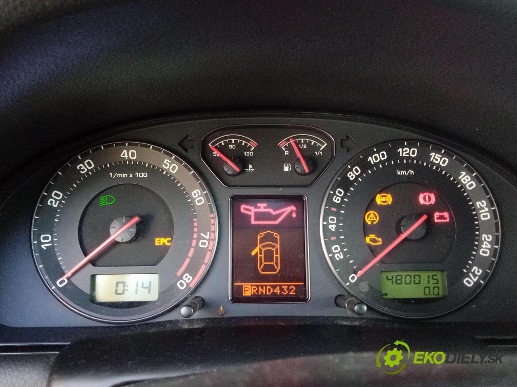 Skoda Superb 2003 Přístrojová deska 3U0920841C