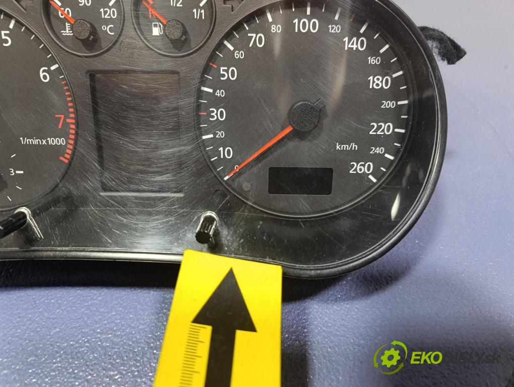 Audi A3 1999 Přístrojová deska 8L0919880E