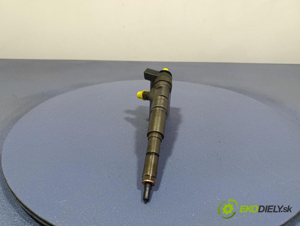 Bmw Seria 5 2000 vstřikovač 7794652
