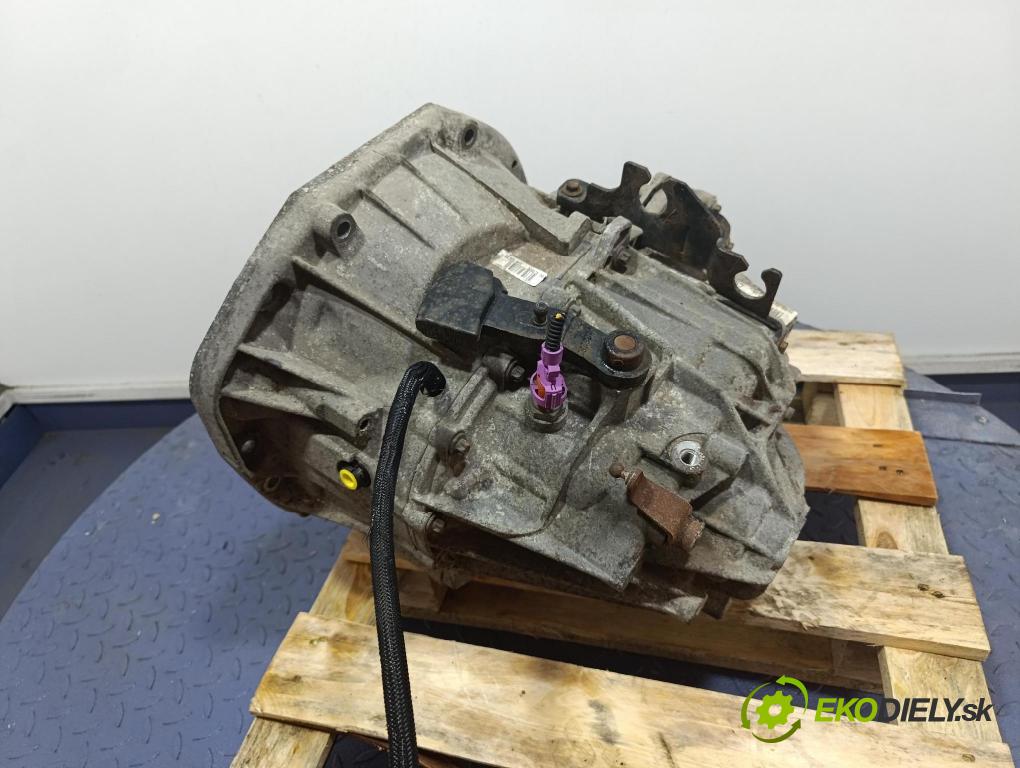 Opel Vivaro 2012 převodovka Ozubené kola: Manualna PF6024