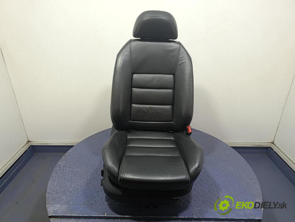 Skoda Superb 2003 Sedadlo spolujezdce