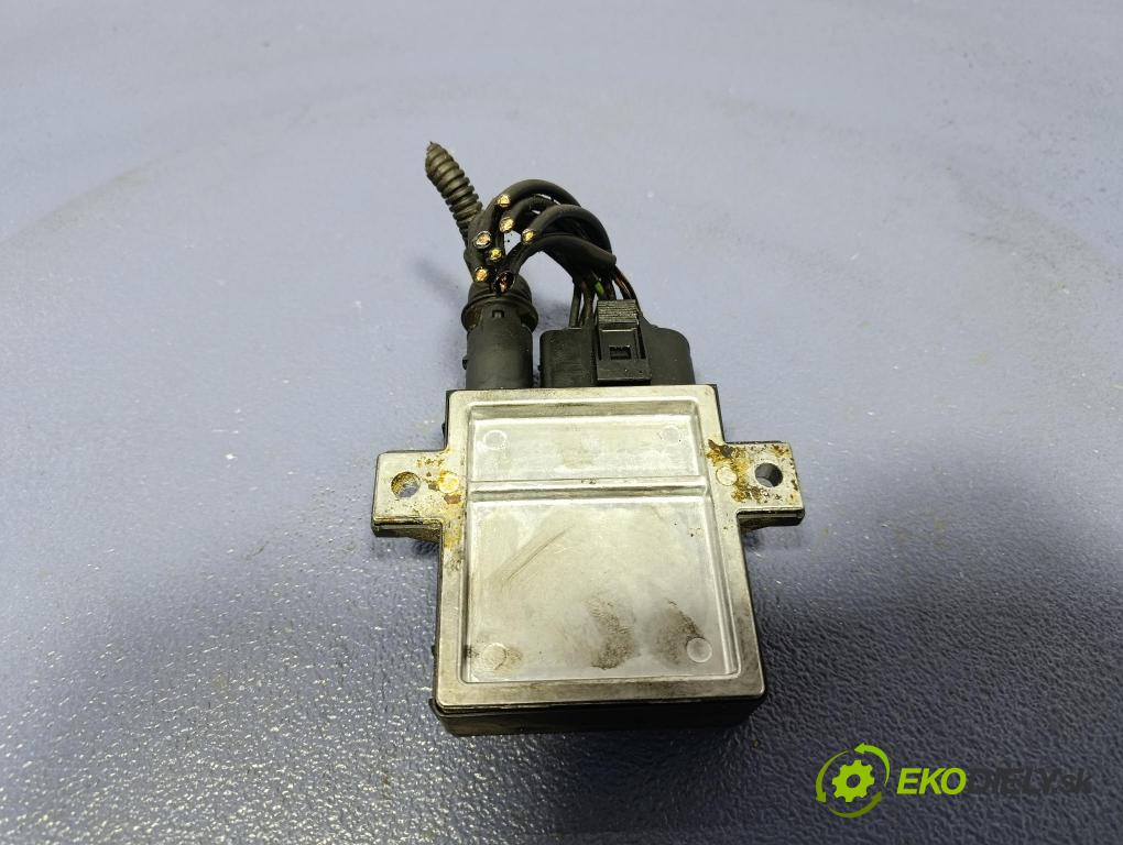 Bmw Seria 5 2000 relé 75614330