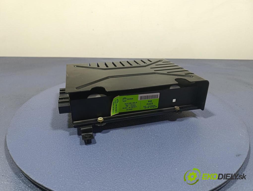 Skoda Superb 2003 Zesilovač: Radio Navigace 3U0035456A