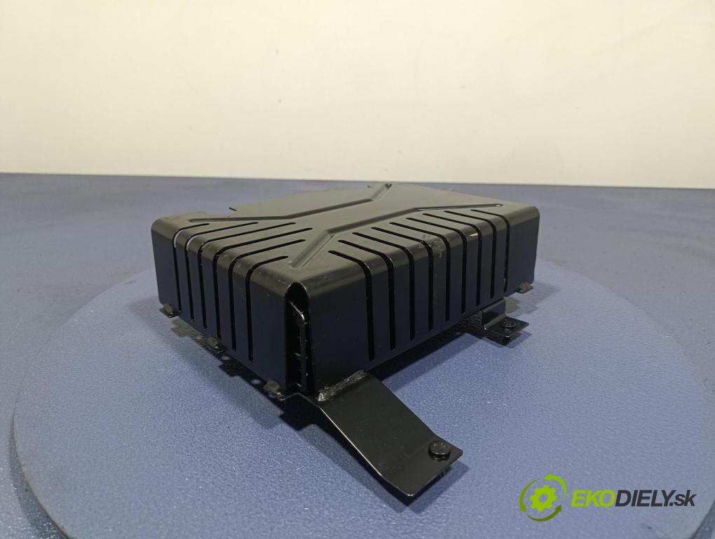 Skoda Superb 2003 Zesilovač: Radio Navigace 3U0035456A