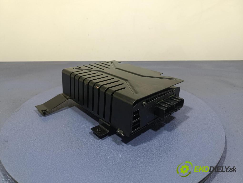 Skoda Superb 2003 Zesilovač: Radio Navigace 3U0035456A