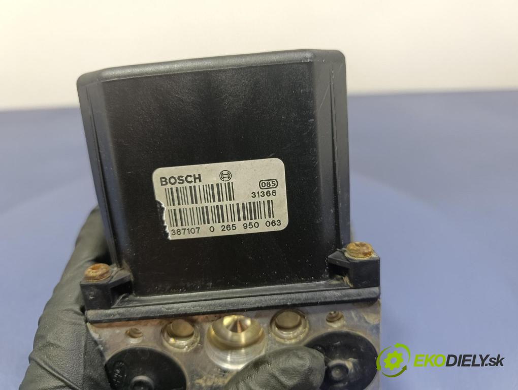 Skoda Superb 2003 čerpadlo ABS x 3U0614517B