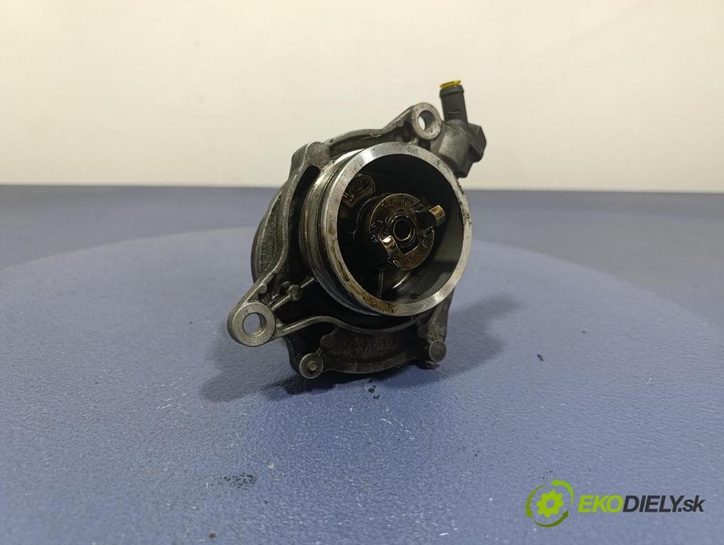 Bmw Seria 5 2000 čerpadlo vakuová 7795142