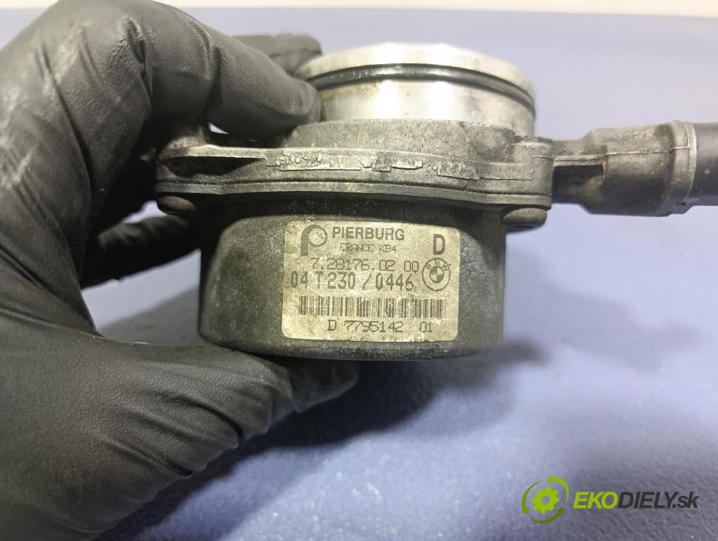 Bmw Seria 5 2000 čerpadlo vakuová 7795142