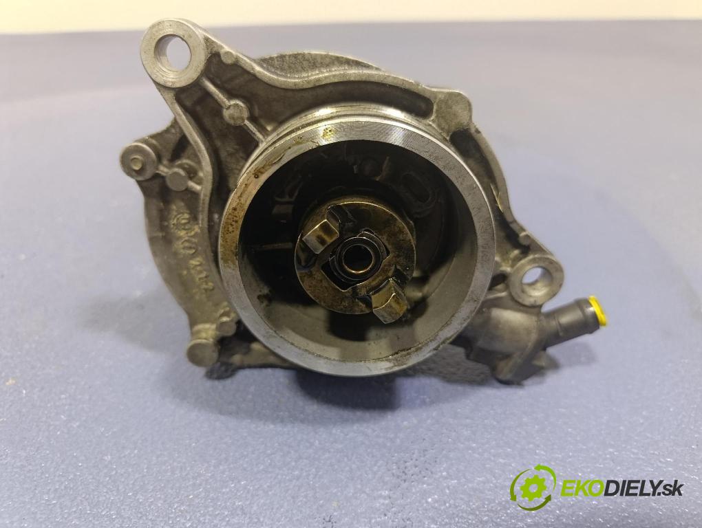 Bmw Seria 5 2000 čerpadlo vakuová 7795142