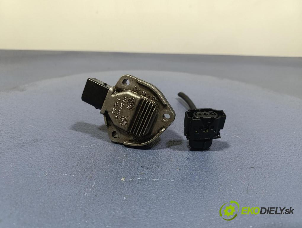 Bmw Seria 5 2000 snímač 7508003