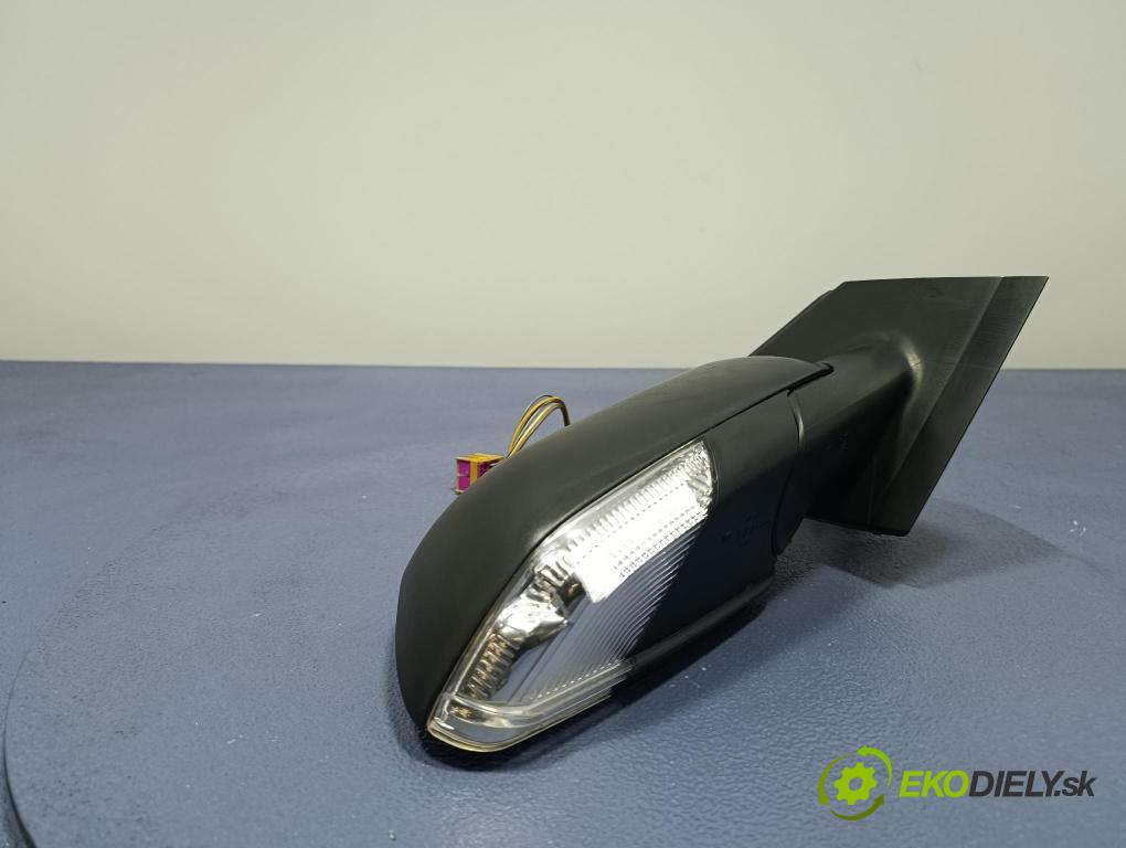Vw Polo 2008 zpětné zrcátko prave