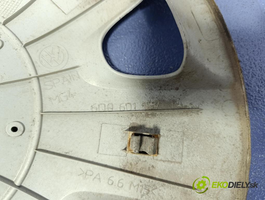 Vw Polo 2008 puklica kola: 6Q0601147P