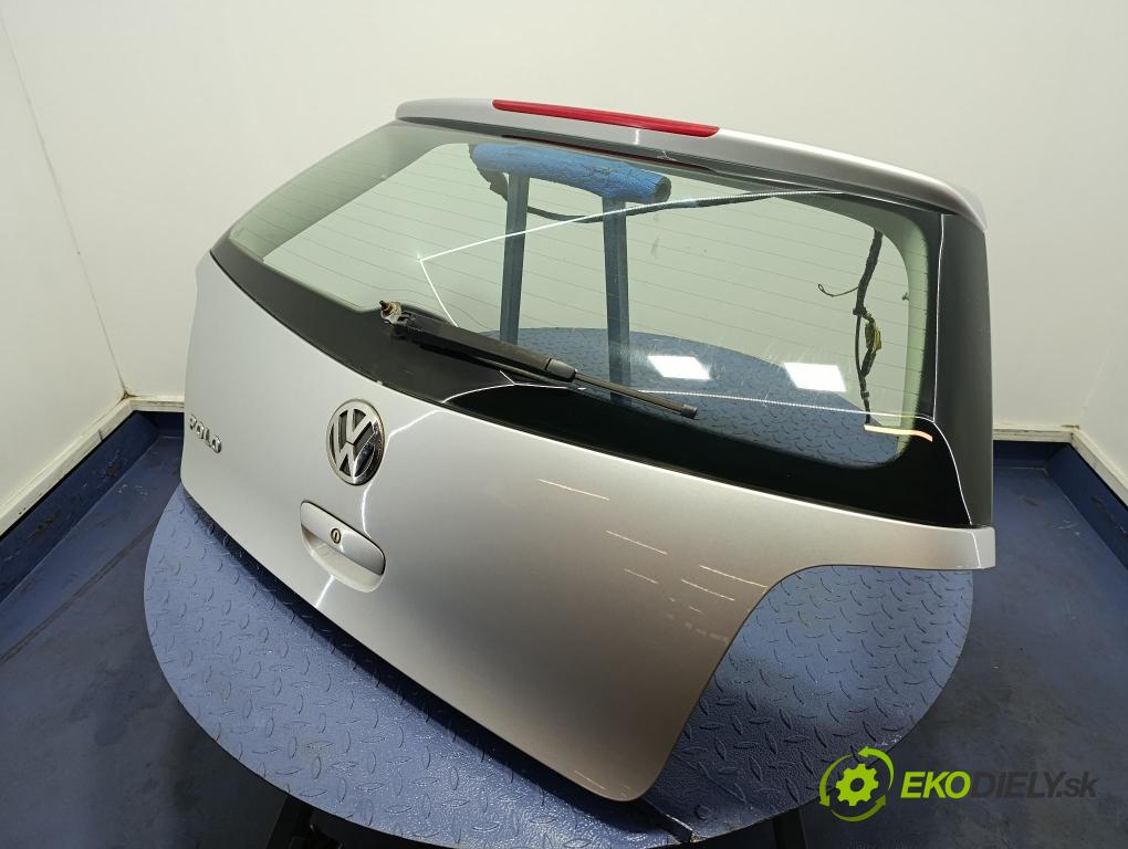 Vw Polo 2008 zadní dveře kufra: kufr