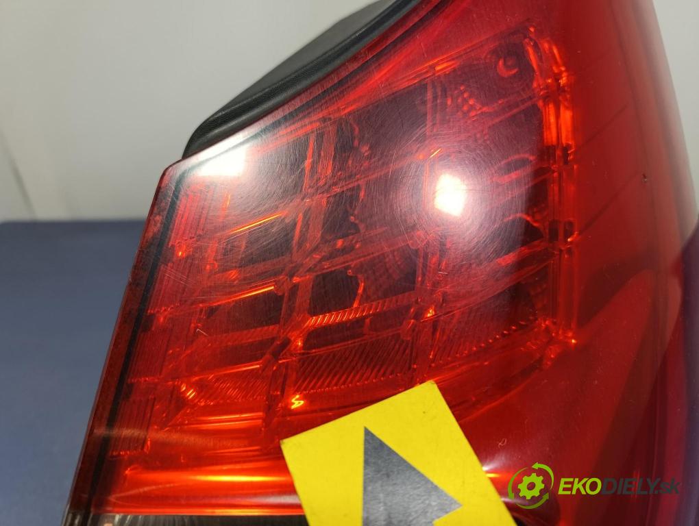Renault Scenic 2007 světlo Zad: Práva: Mimo: 8200474328