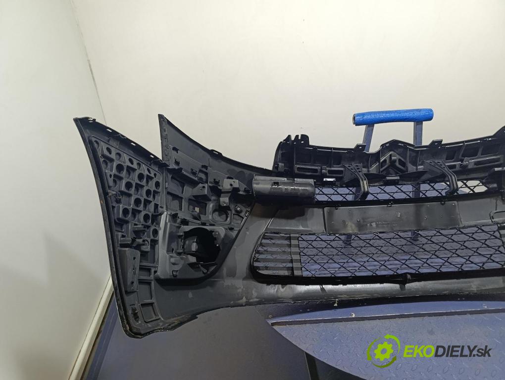 Citroen C4 picasso 2008 nárazník Predné 9680402277