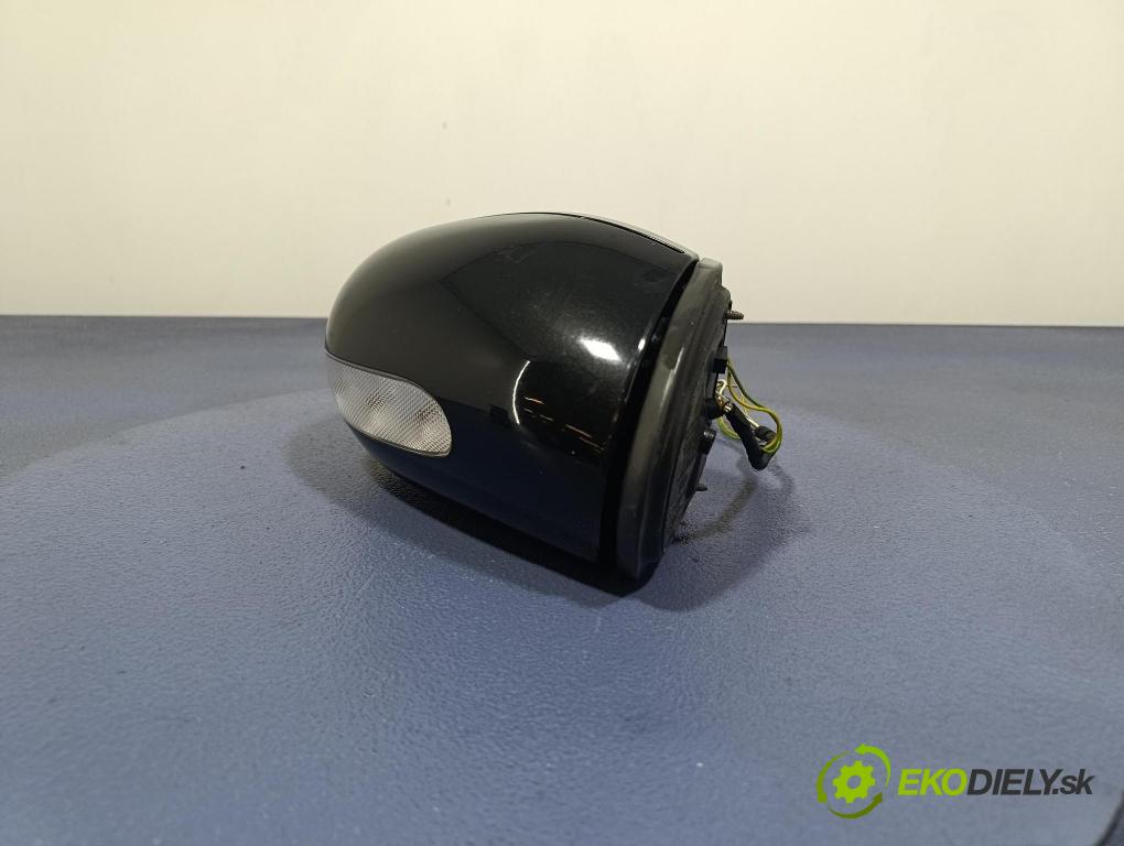 Mercedes C-klasa 2002 zrkadlo pravé 413133420