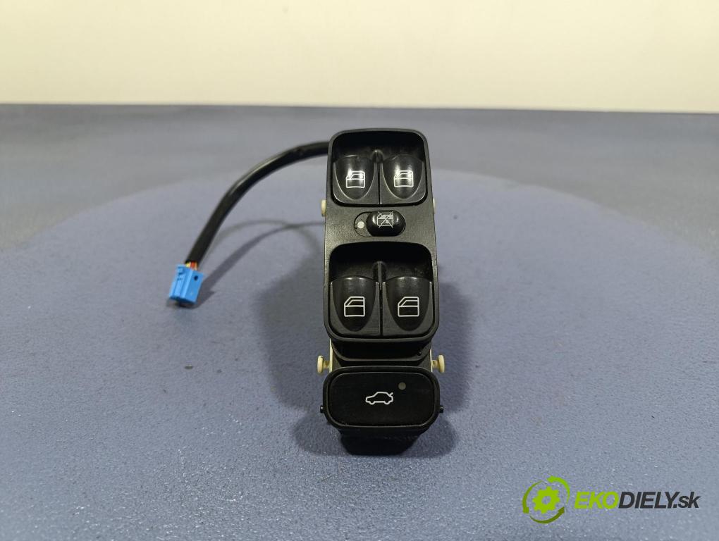 Mercedes C-klasa 2002 prepínač Okná: A2038210679