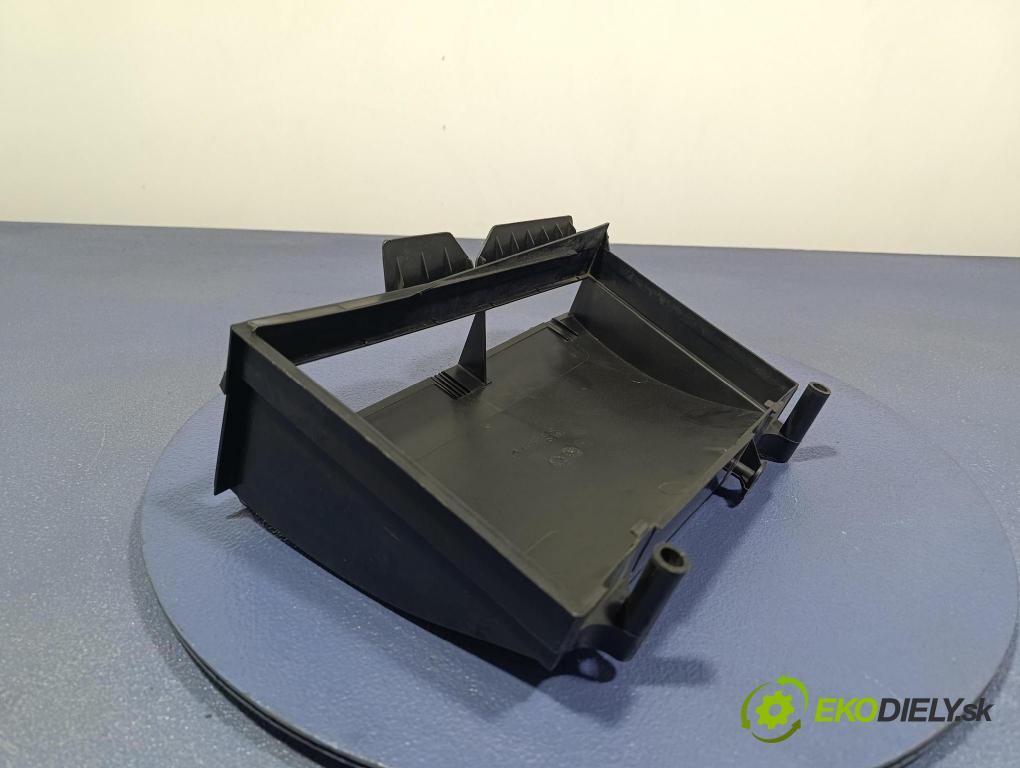 Mercedes C-klasa 2002 obal Filtre: Vzduch: 2038350740
