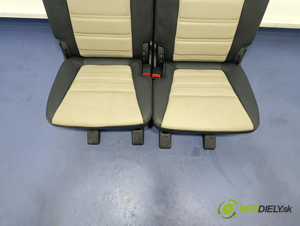 Kia Sorento 2015 Sedačka zadný