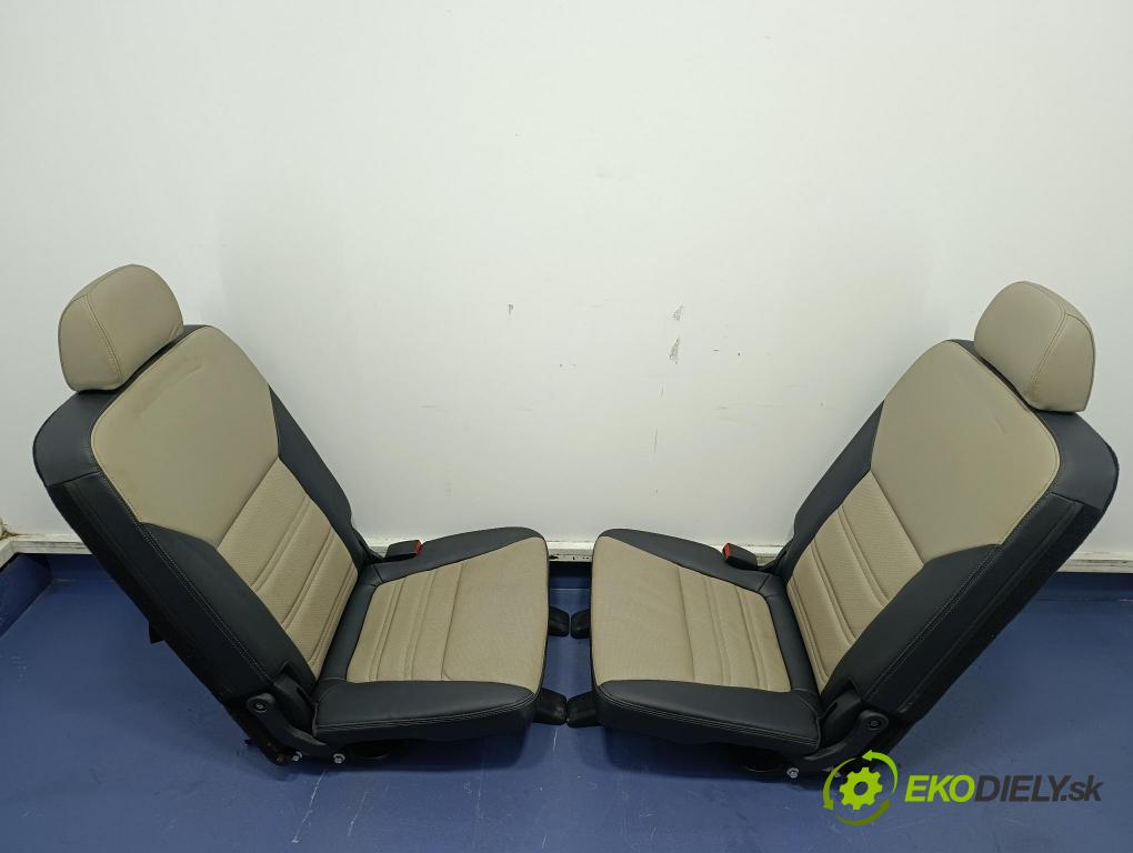 Kia Sorento 2015 Sedačka zadný