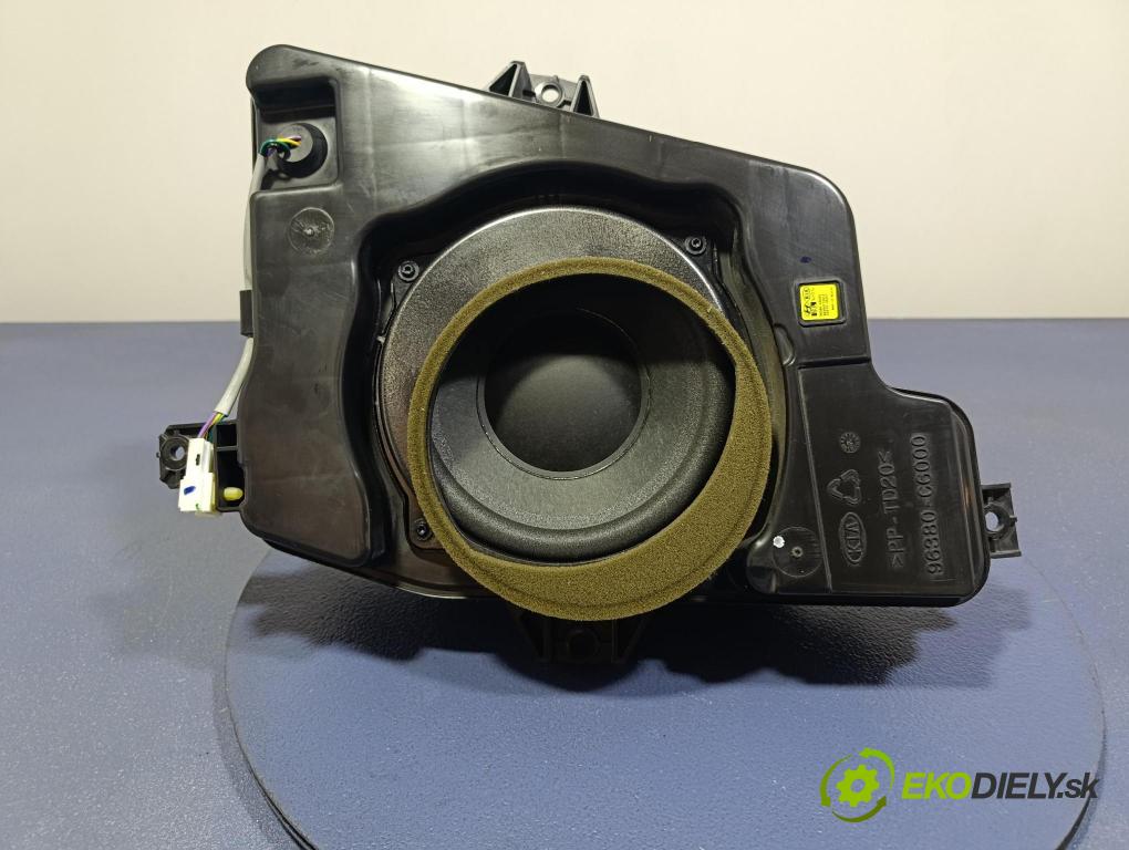 Kia Sorento 2015 Reproduktor / Subwoofer: 96380-C6000