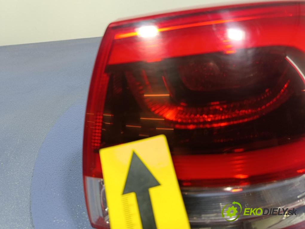 Kia Sorento 2015 svetlo / reflektor zad Prava: Vonkajsia: 92402-C51