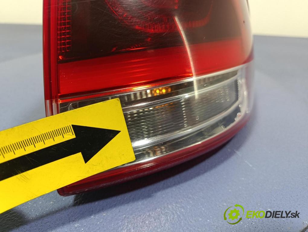 Kia Sorento 2015 svetlo / reflektor zad Prava: Vonkajsia: 92402-C51