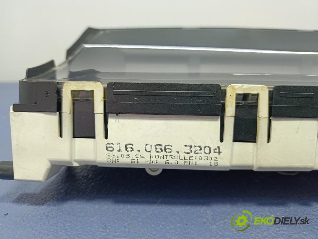 Vw Passat 1996 prístrojovka/ budíky 3A0919861F