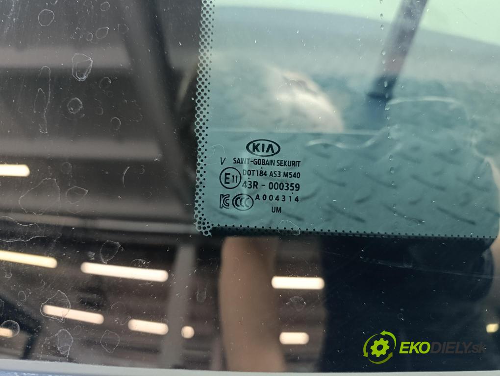 Kia Sorento 2015 Střešní okno: 81611-C5000