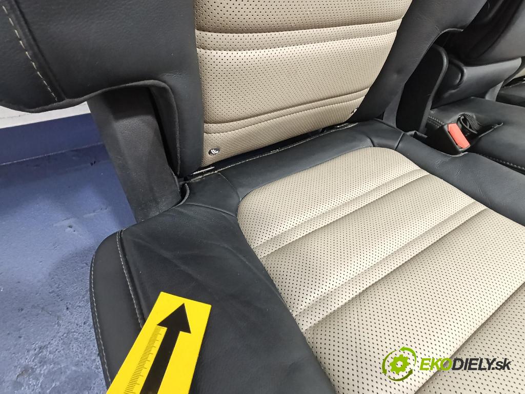 Kia Sorento 2015 Sedačka zadný