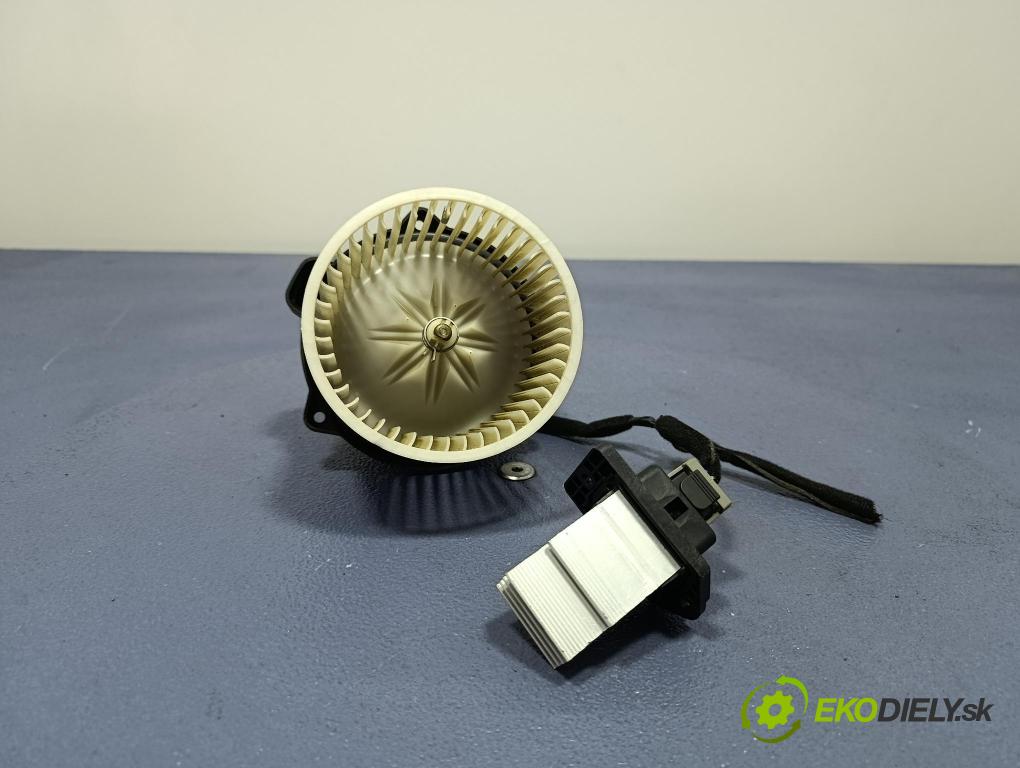 Kia Sorento 2015 ventilátor Vzduch: 97945-C5000