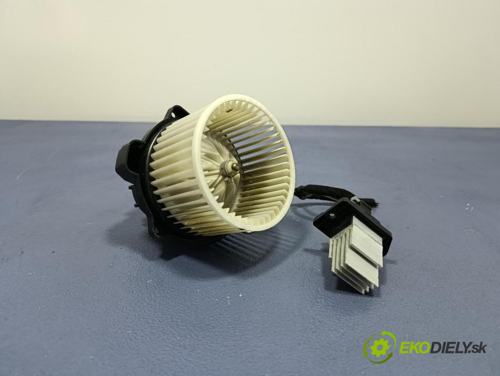 Kia Sorento 2015 ventilátor Vzduch: 97945-C5000