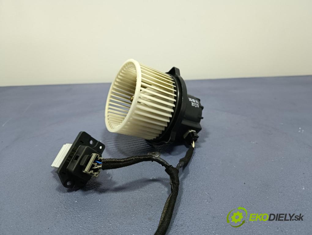 Kia Sorento 2015 ventilátor Vzduch: 97945-C5000