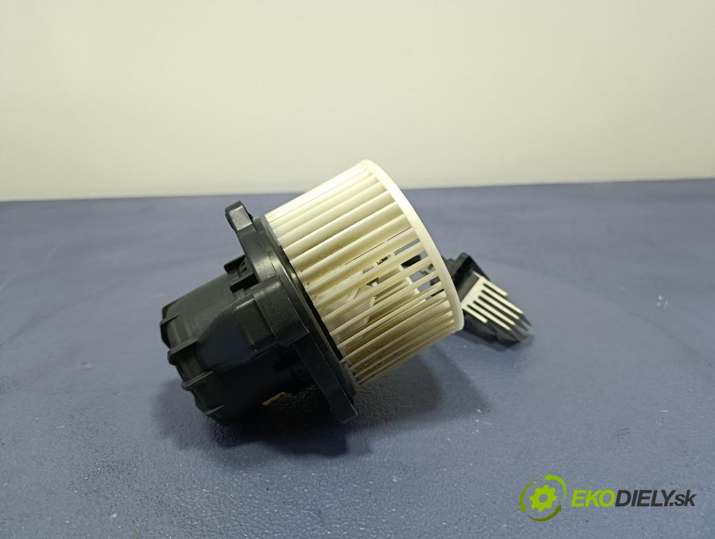 Kia Sorento 2015 ventilátor Vzduch: 97945-C5000