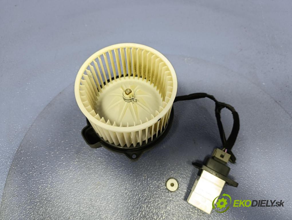 Kia Sorento 2015 ventilátor Vzduch: 97945-C5000