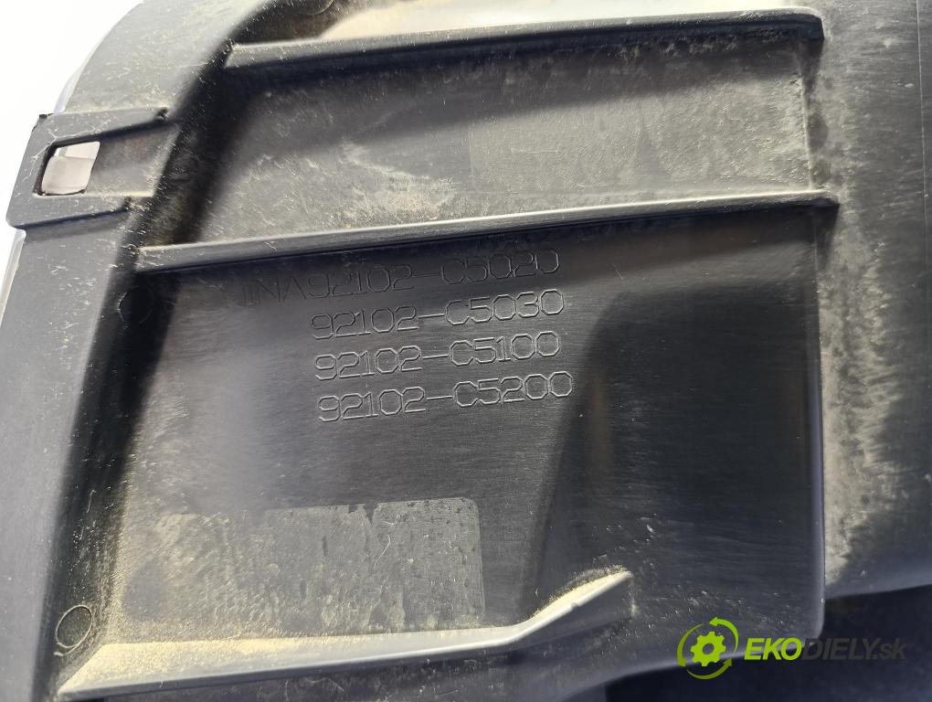 Kia Sorento 2015 Reflektor: v pravo: 92102-C5200