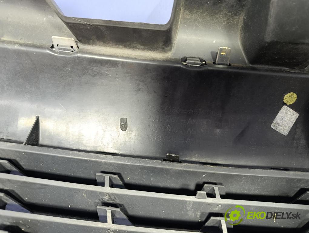Opel Zafira 2006 miežka / Gril: 13157590