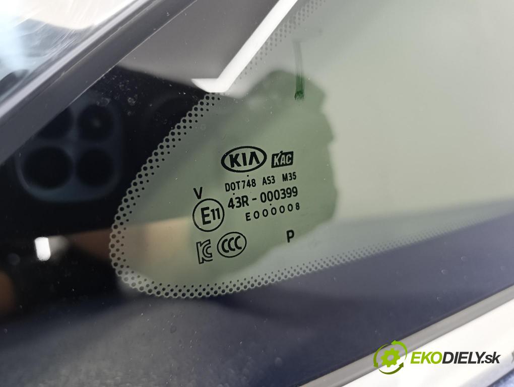 Kia Sorento 2015 sklo Karoséria: zad 87820-C5000