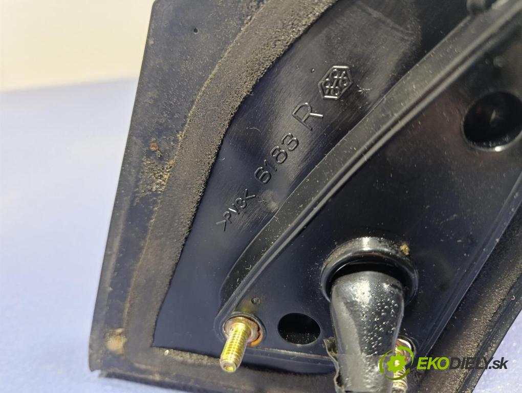 Toyota Prius 2004 zrkadlo pravé