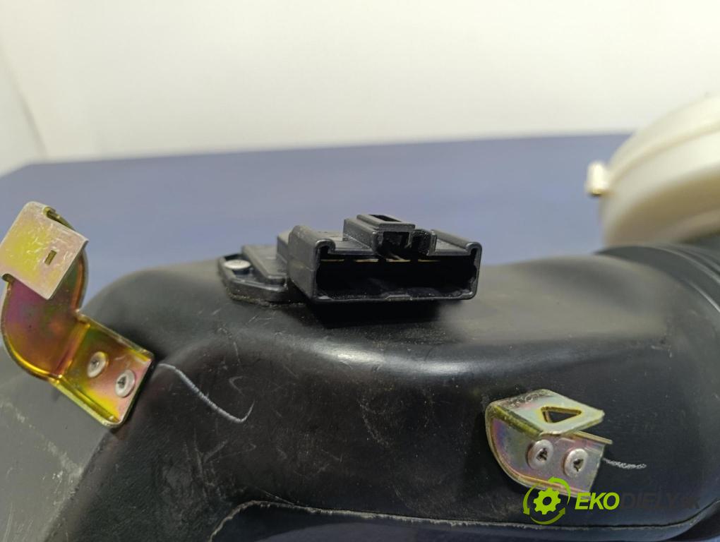 Toyota Prius 2004 ventilátor Vzduch: 87130-47060