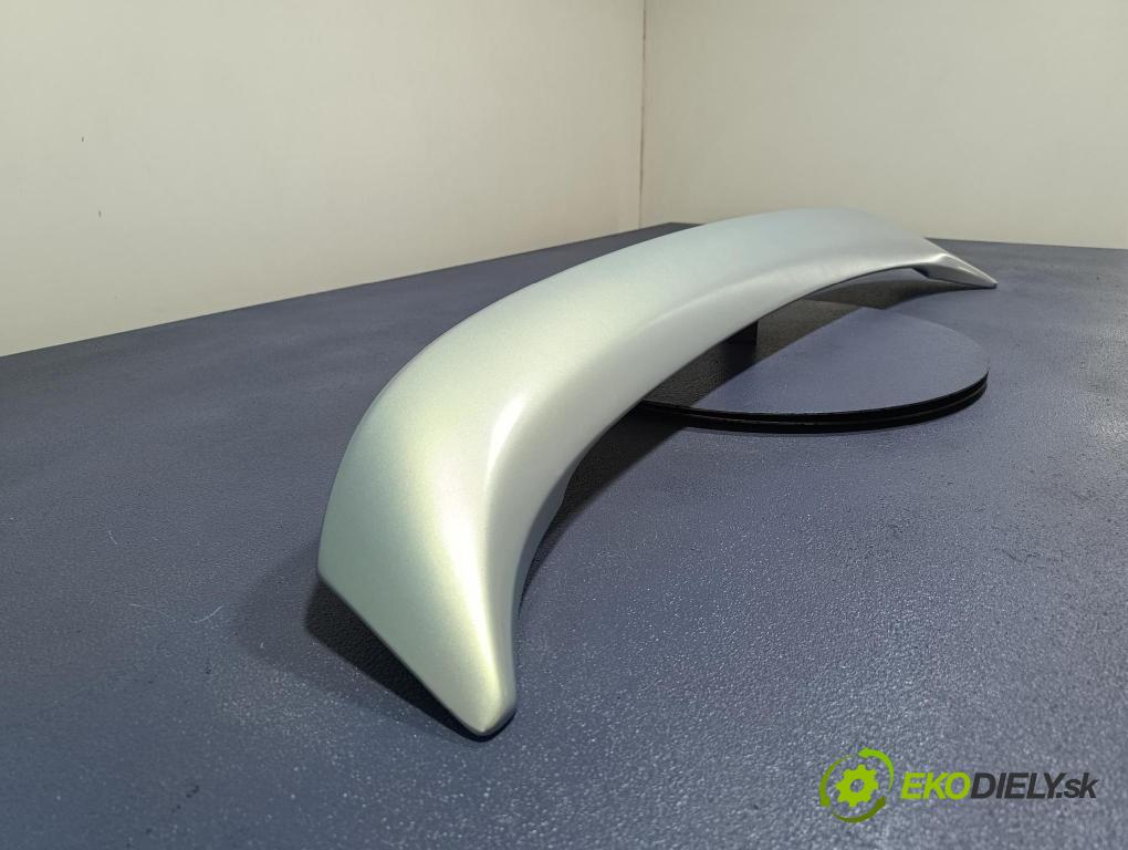 Toyota Prius 2004 Spoiler: