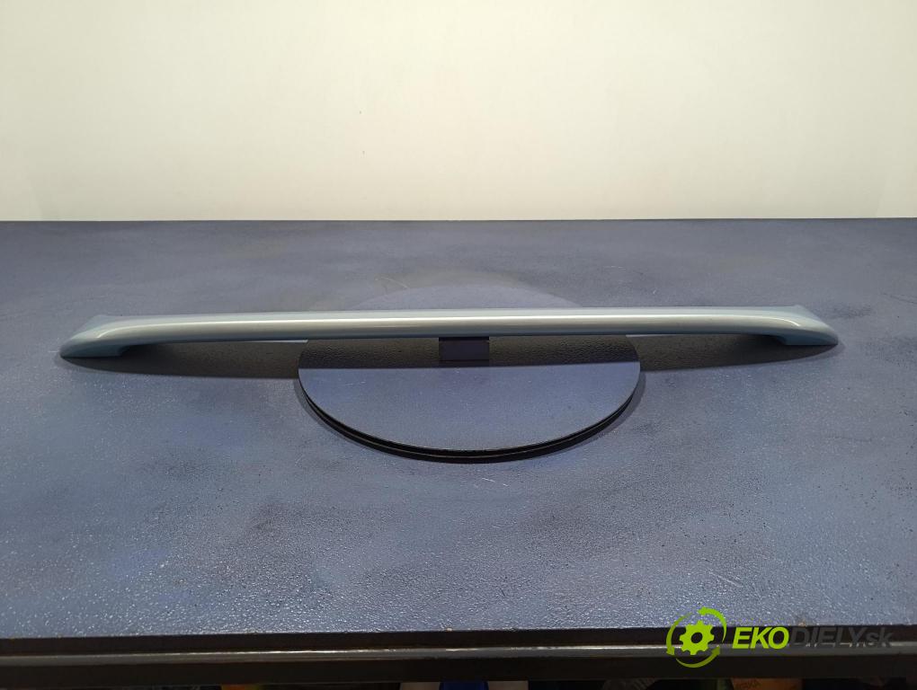 Toyota Prius 2004 Spoiler: