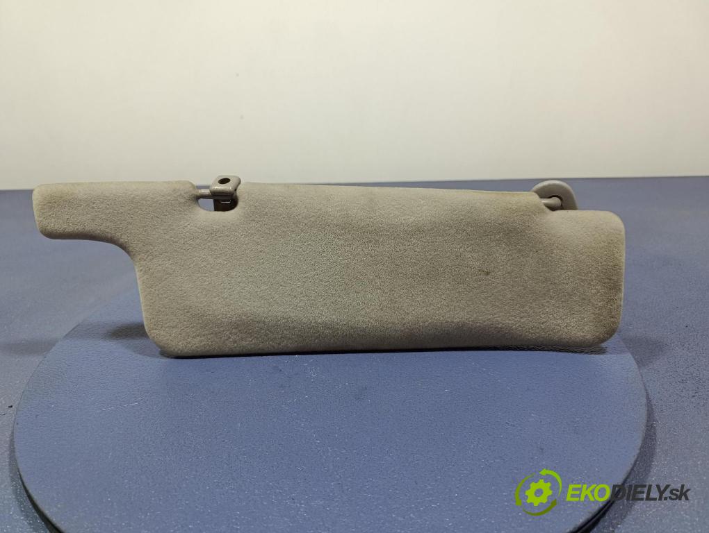 Toyota Prius 2004 kryt slnečná clona