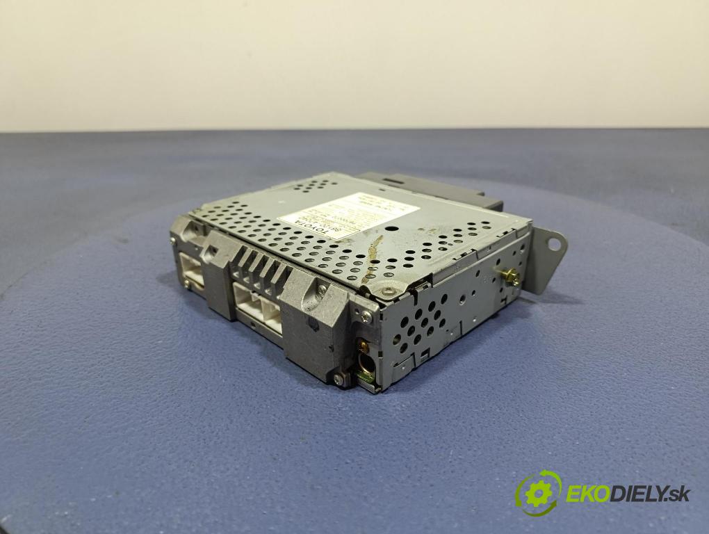 Toyota Prius 2004 Radio I Navigácia: 86120-47040
