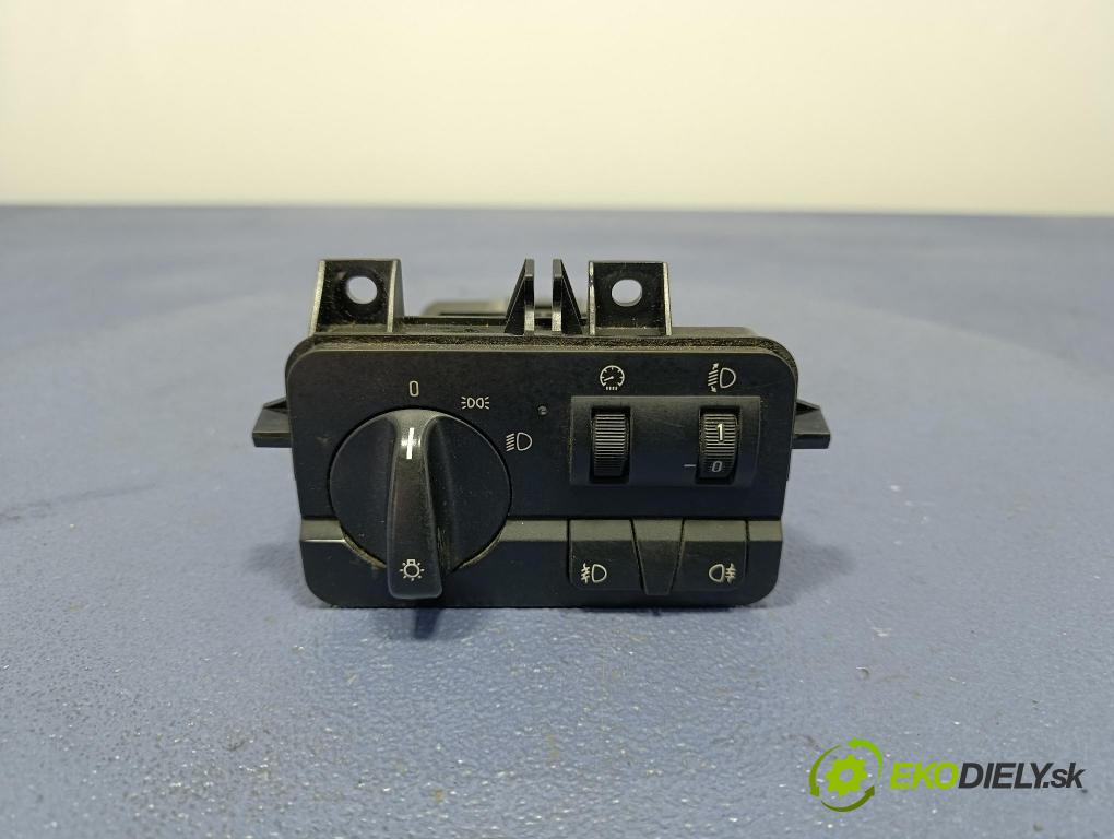 Bmw Seria 3 2000 prepínač svetiel 9133015