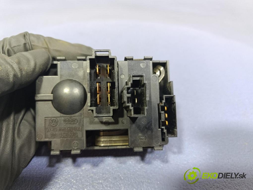 Vw Transporter 1991 prepínač Klimatizácia: Prúd vzduchu: 701959531A