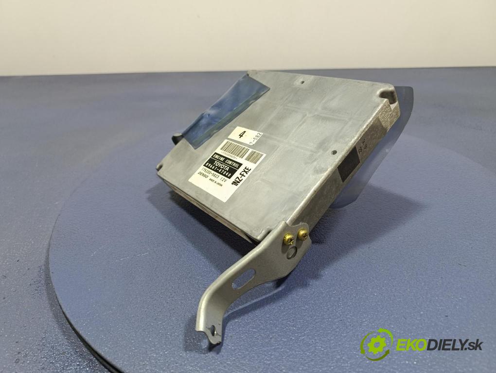 Toyota Prius 2004 riadiaca jednotka Motor: 89661-47040