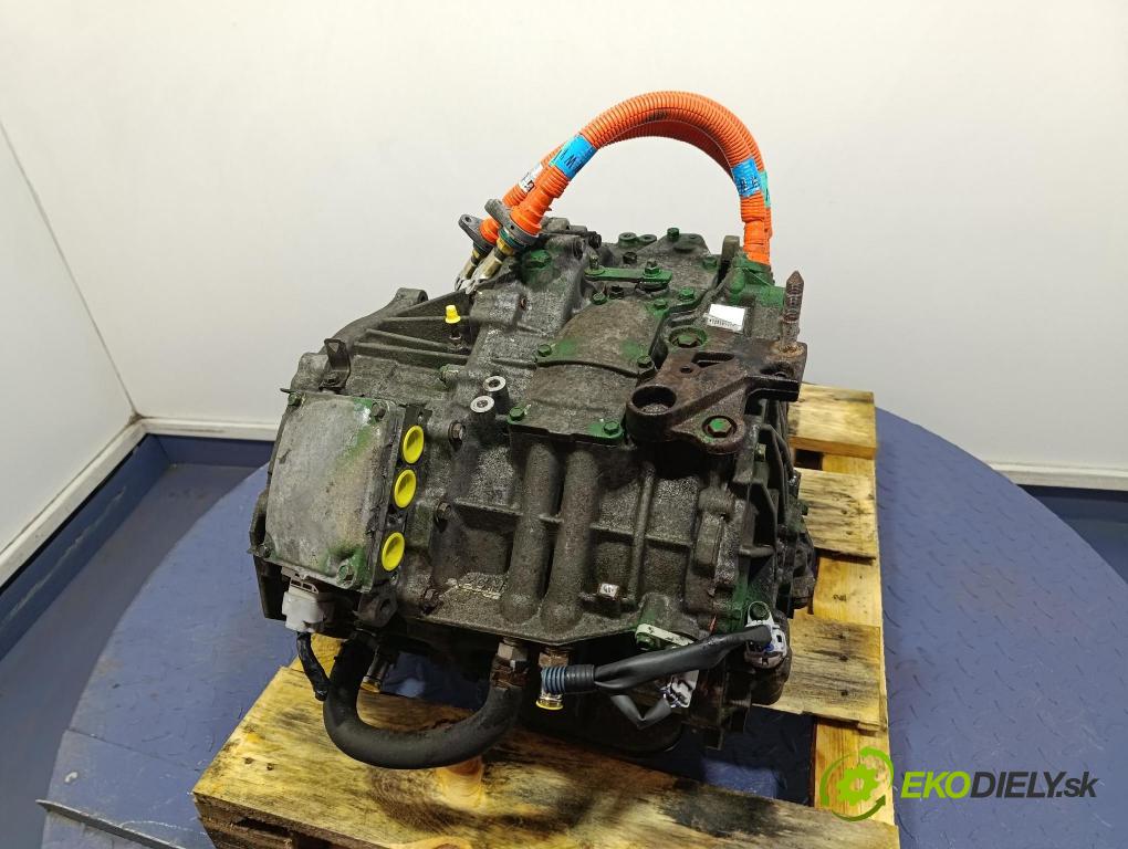 Toyota Prius 2004 prevodovka automatická 2CM